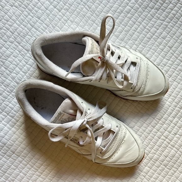 Reebok Womens Classic Leather Sneaker 7.5 - Picture 3 of 11